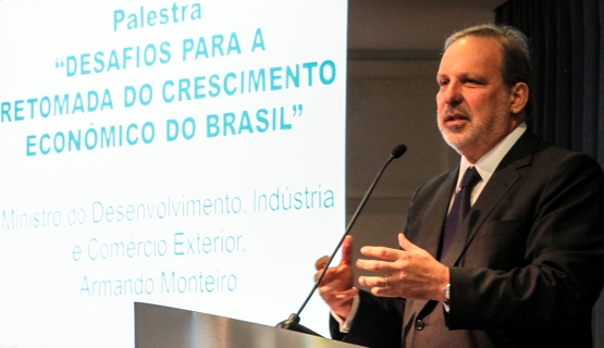 Desafios da economia no Brasil