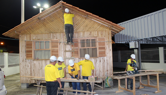 Casas para a comunidade